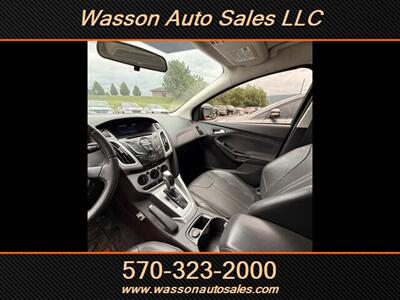 2014 Ford Focus SE - Photo 4 - Jersey Shore, PA 17740