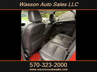 2014 Ford Focus SE - Photo 5 - Jersey Shore, PA 17740