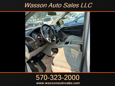 2012 Dodge Grand Caravan Crew   - Photo 6 - Jersey Shore, PA 17740