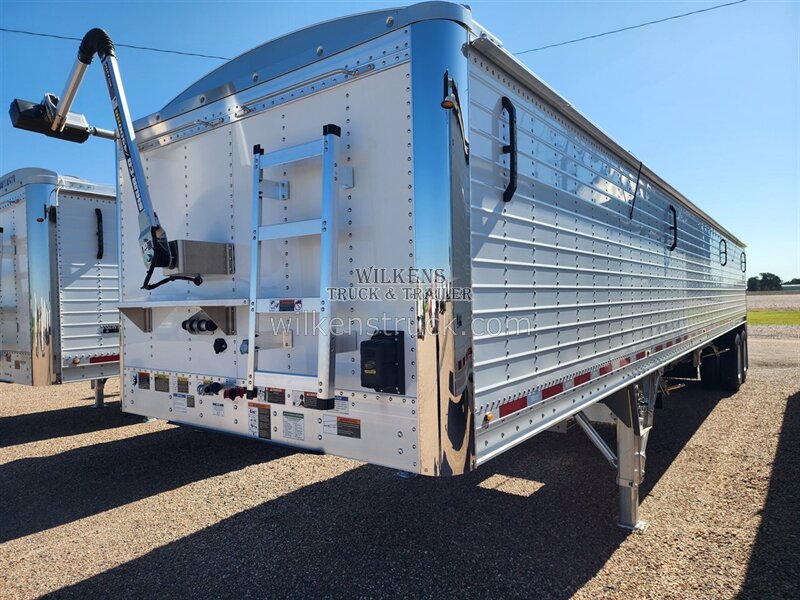 2027 Wilson Hopper 41x67x96 ag - Photo 2 - Goodland, KS 67735