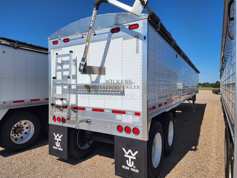 2027 Wilson Hopper 41x67x96 ag - Photo 4 - Goodland, KS 67735