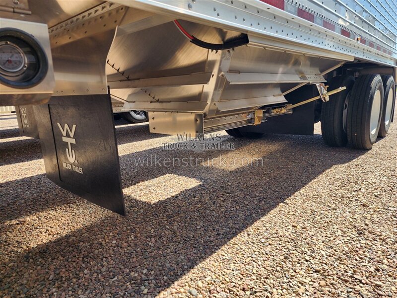2027 Wilson Hopper 41x67x96 ag - Photo 6 - Goodland, KS 67735