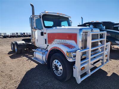 2009 IHC 9900   - Photo 2 - Goodland, KS 67735