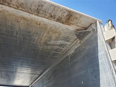 2008 East Walking floor 53x102   - Photo 23 - Goodland, KS 67735