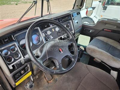 2007 Kenworth T800 DAY CAB   - Photo 7 - Goodland, KS 67735