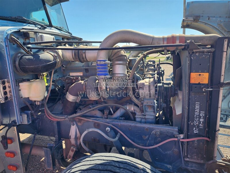 1992 Peterbilt 379EXHD - Photo 13 - Goodland, KS 67735