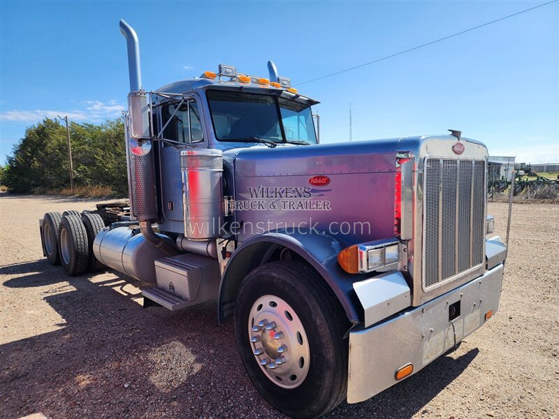 1992 Peterbilt 379EXHD - Photo 2 - Goodland, KS 67735