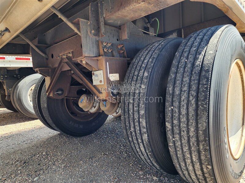 2016 Wilson Hopper 43x66x96 - Photo 5 - Goodland, KS 67735