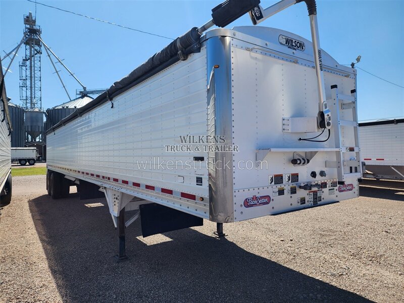 2016 Wilson Hopper 43x66x96 - Photo 2 - Goodland, KS 67735
