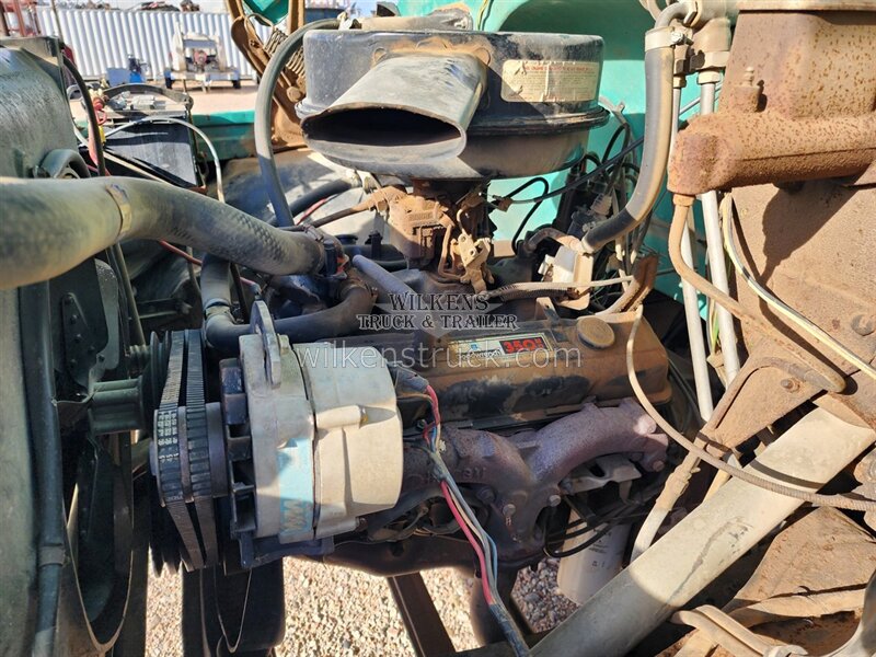 1970 Chevy box truck C/50 - Photo 16 - Goodland, KS 67735