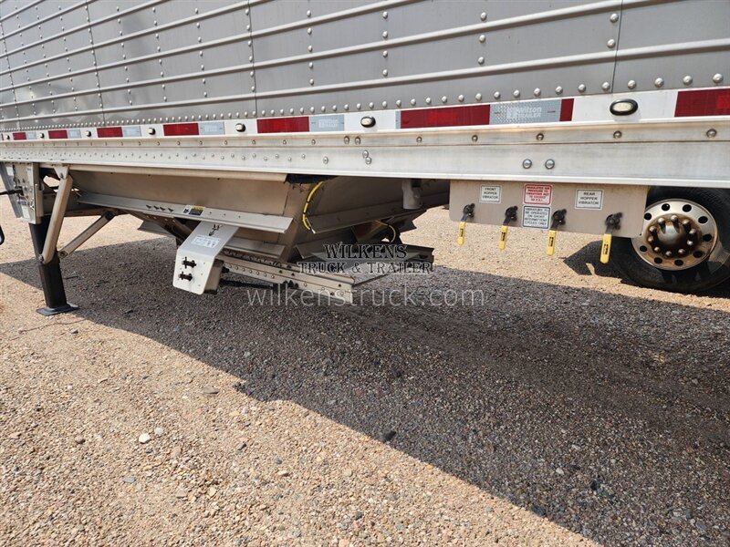 2023 Wilson Hopper 45x78x96 - Photo 4 - Goodland, KS 67735