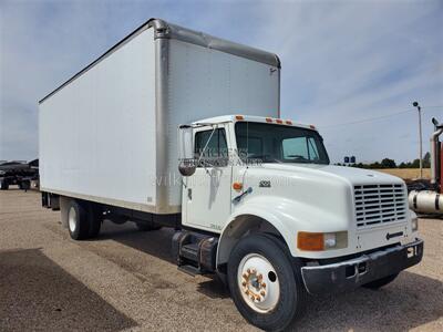 1998 IHC 4900 Box Truck   - Photo 2 - Goodland, KS 67735