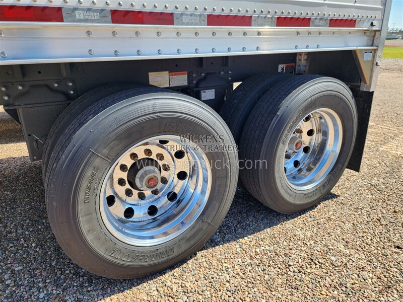 2027 Wilson Hopper 43x67 ag hopper - Photo 5 - Goodland, KS 67735