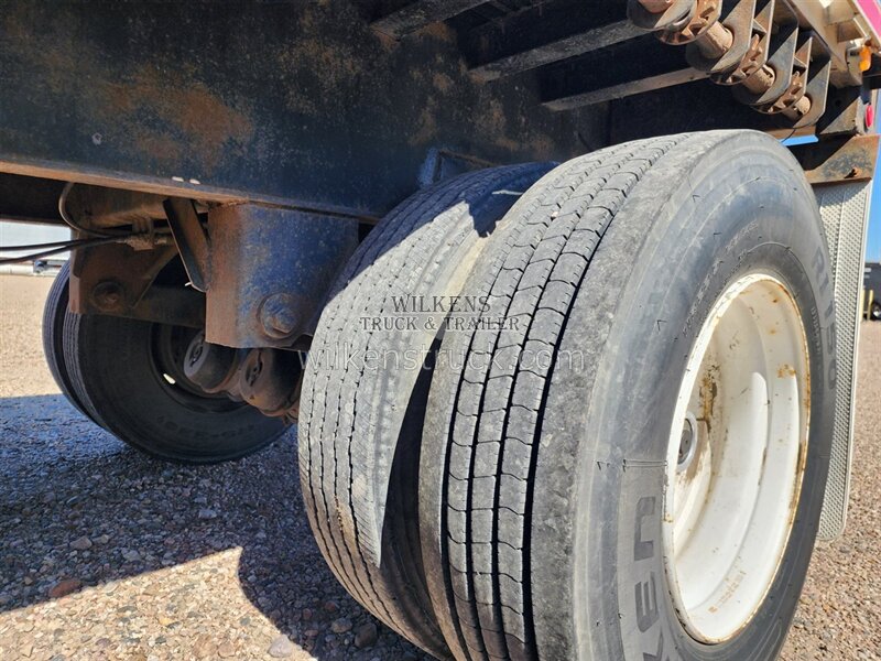 1998 Wabash flat bed 48x102 - Photo 9 - Goodland, KS 67735