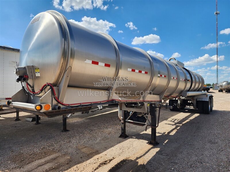 2019 Polar Tanker S/S 304 - Photo 2 - Goodland, KS 67735