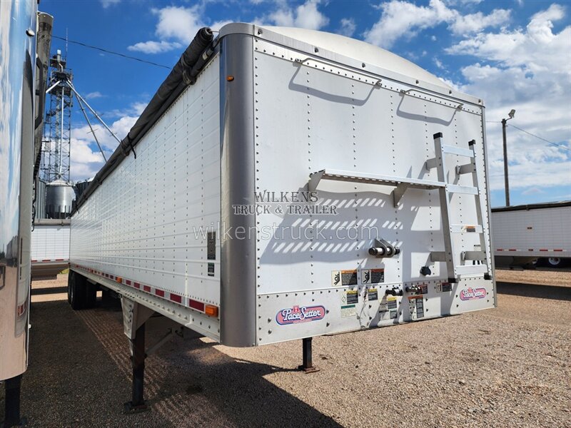 2014 Wilson Hopper 72x102 ag - Photo 2 - Goodland, KS 67735