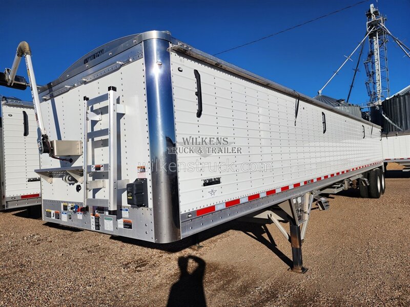 2025 Wilson Hopper 43x67 ag WTT-R - Photo 1 - Goodland, KS 67735