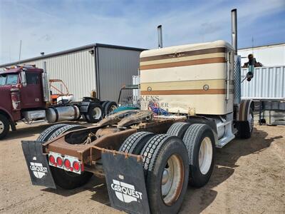 1980 Freightliner FLC   - Photo 3 - Goodland, KS 67735