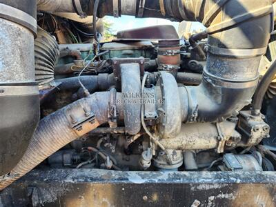 1979 Freightliner FLC   - Photo 10 - Goodland, KS 67735