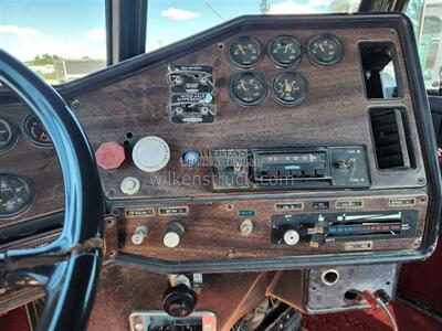 1979 Freightliner FLC   - Photo 9 - Goodland, KS 67735