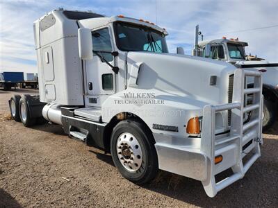 2006 Kenworth T600   - Photo 2 - Goodland, KS 67735