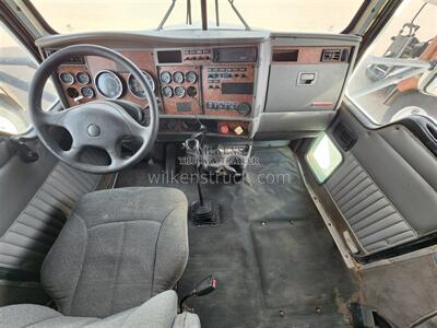 2006 Kenworth T600   - Photo 7 - Goodland, KS 67735