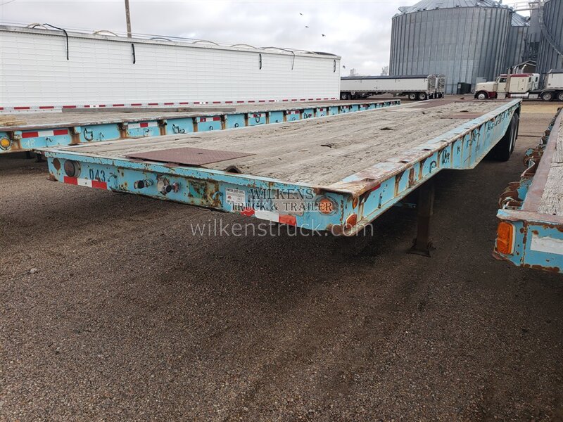 1966 Utility Flatbed 40'   - Photo 1 - Goodland, KS 67735