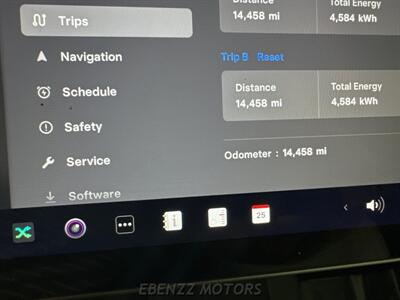 2023 Tesla Model Y Performance   - Photo 8 - Jupiter, FL 33469