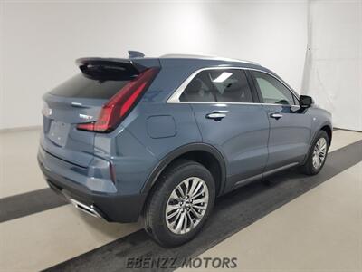 2024 Cadillac XT4 Premium Luxury   - Photo 2 - Jupiter, FL 33469