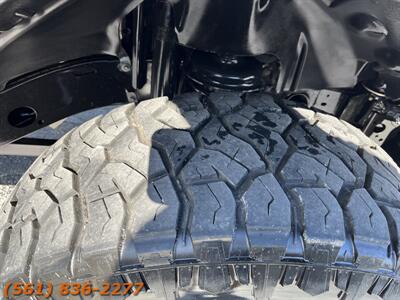 2019 Jeep Wrangler Unlimited Rubicon   - Photo 19 - Jupiter, FL 33469