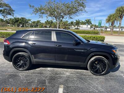 2023 Volkswagen Atlas Cross Sport V6 SE   - Photo 4 - Jupiter, FL 33469