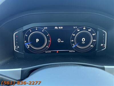 2023 Volkswagen Atlas Cross Sport V6 SE   - Photo 10 - Jupiter, FL 33469