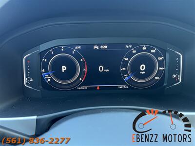 2023 Volkswagen Atlas Cross Sport V6 SE   - Photo 10 - Jupiter, FL 33469