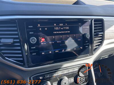 2023 Volkswagen Atlas Cross Sport V6 SE   - Photo 11 - Jupiter, FL 33469