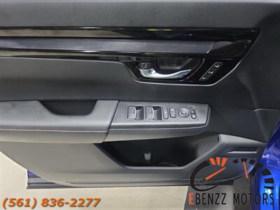 2023 Honda CR-V Hybrid Sport Touring   - Photo 9 - Jupiter, FL 33469