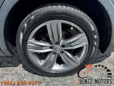 2021 Volkswagen Tiguan SEL   - Photo 10 - Jupiter, FL 33469
