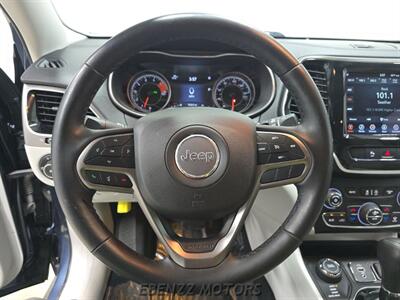 2019 Jeep Cherokee Limited   - Photo 10 - Jupiter, FL 33469