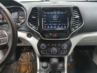 2019 Jeep Cherokee Limited   - Photo 11 - Jupiter, FL 33469