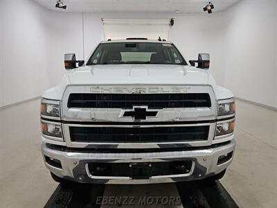 2022 Chevrolet SILVERADO 6500   - Photo 2 - Jupiter, FL 33469