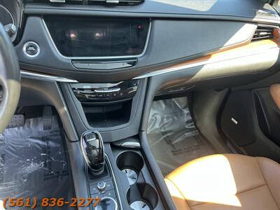2021 Cadillac XT5 Premium Luxury   - Photo 11 - Jupiter, FL 33469