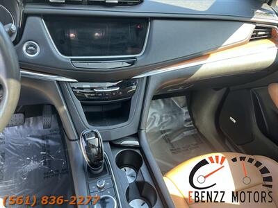 2021 Cadillac XT5 Premium Luxury   - Photo 11 - Jupiter, FL 33469