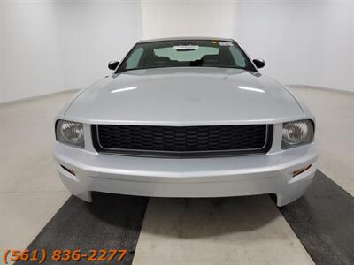 2007 Ford Mustang V6 Deluxe   - Photo 2 - Jupiter, FL 33469