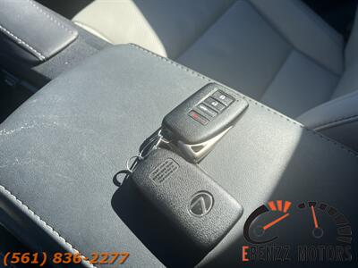 2015 Lexus ES 350   - Photo 12 - Jupiter, FL 33469