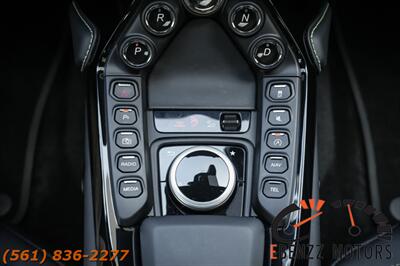 2023 Aston Martin Vantage V8   - Photo 21 - Jupiter, FL 33469