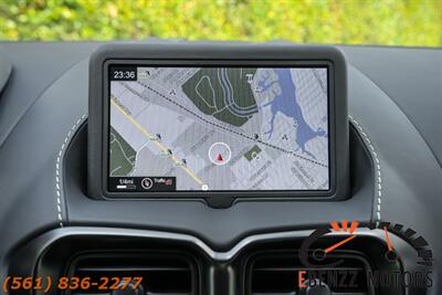 2023 Aston Martin Vantage V8   - Photo 17 - Jupiter, FL 33469