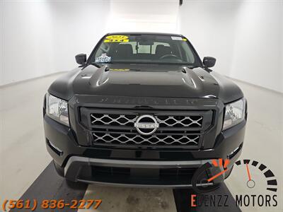 2023 Nissan Frontier SV   - Photo 2 - Jupiter, FL 33469