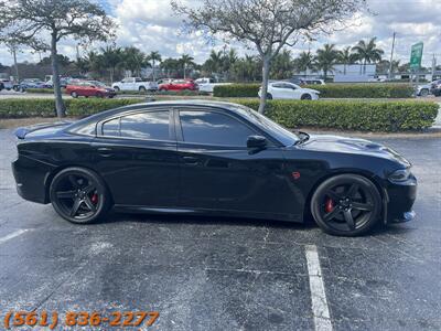 2019 Dodge Charger SRT Hellcat   - Photo 4 - Jupiter, FL 33469