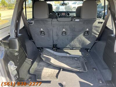 2019 Jeep Wrangler Unlimited Sport S   - Photo 15 - Jupiter, FL 33469