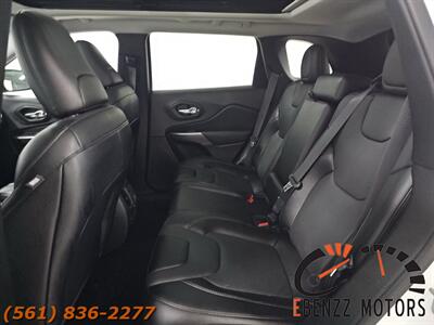 2022 Jeep Cherokee Limited   - Photo 13 - Jupiter, FL 33469