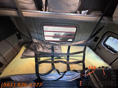 2018 Peterbilt 579 Hauler   - Photo 75 - Jupiter, FL 33469